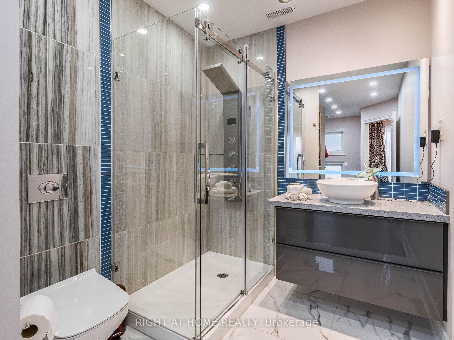 3176 Stocksbridge Avenue - Detached photo 37 of 50 in Oakville, Ontario