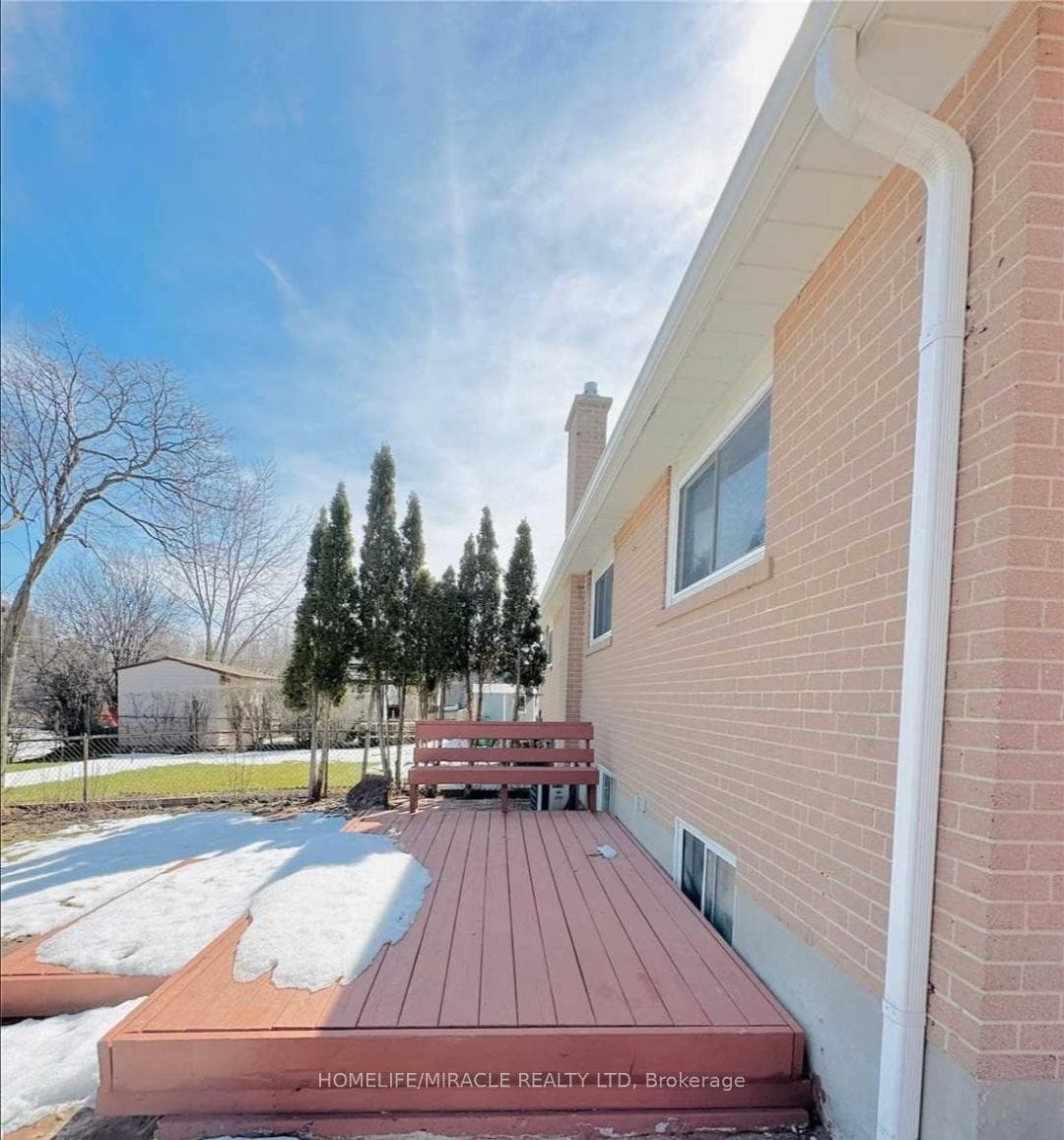 66 Fairglen Avenue - Semi-Detached photo 34 of 35 in Brampton, Ontario