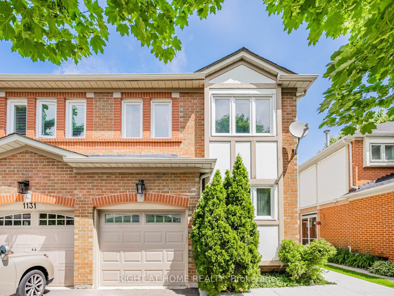 1129 Beechnut Road - home for sale in Oakville, Ontario