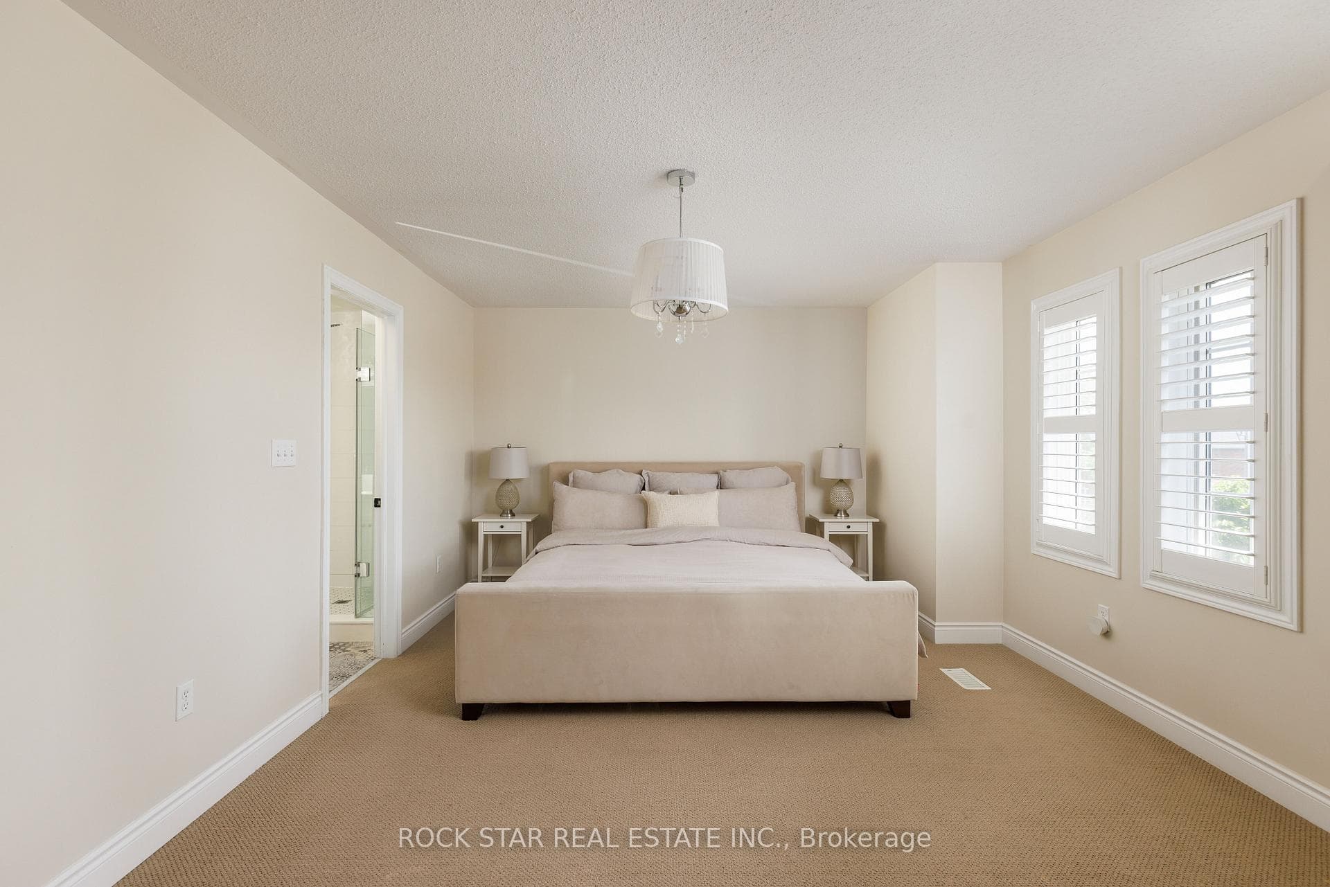 2277 Blue Oak Circle - Detached photo 27 of 46 in Oakville, Ontario