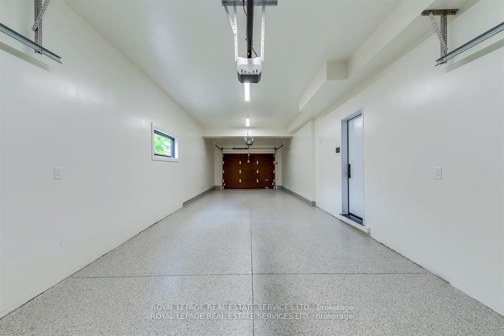 559 Walkers Line - Detached photo 44 of 50 in Burlington, Ontario