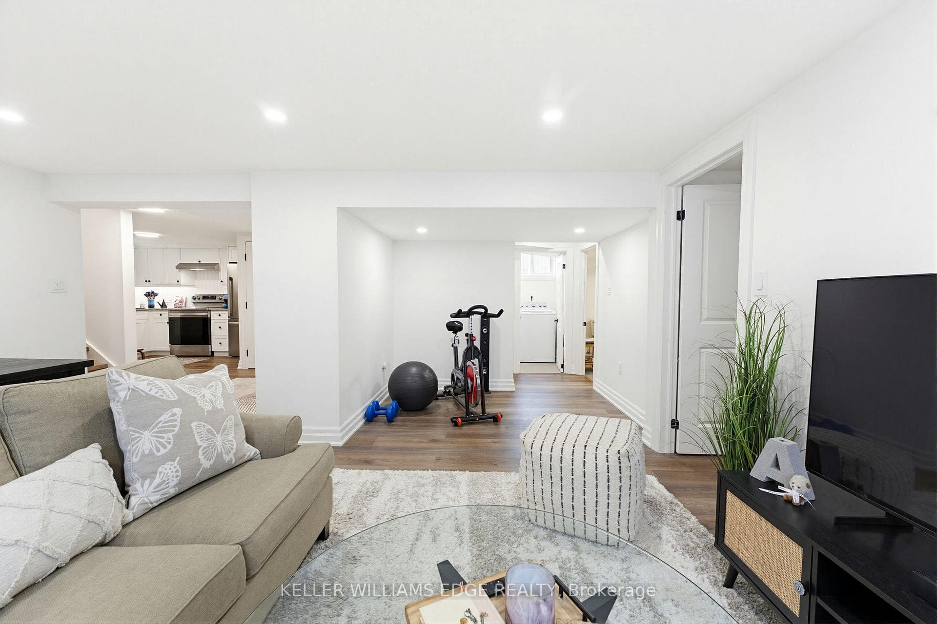 586 Woodland Avenue - Detached photo 28 of 45 in Burlington, Ontario