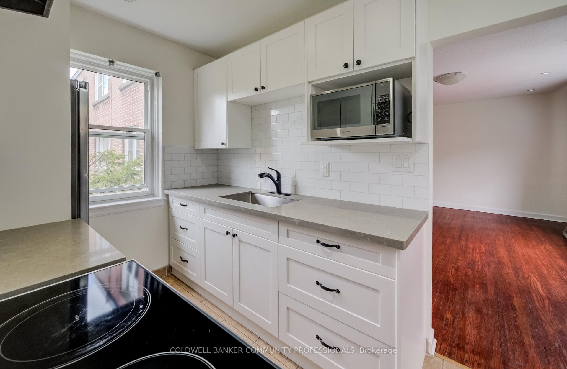 137 Emerald Street - Condo photo 10 of 23 in Hamilton, Ontario