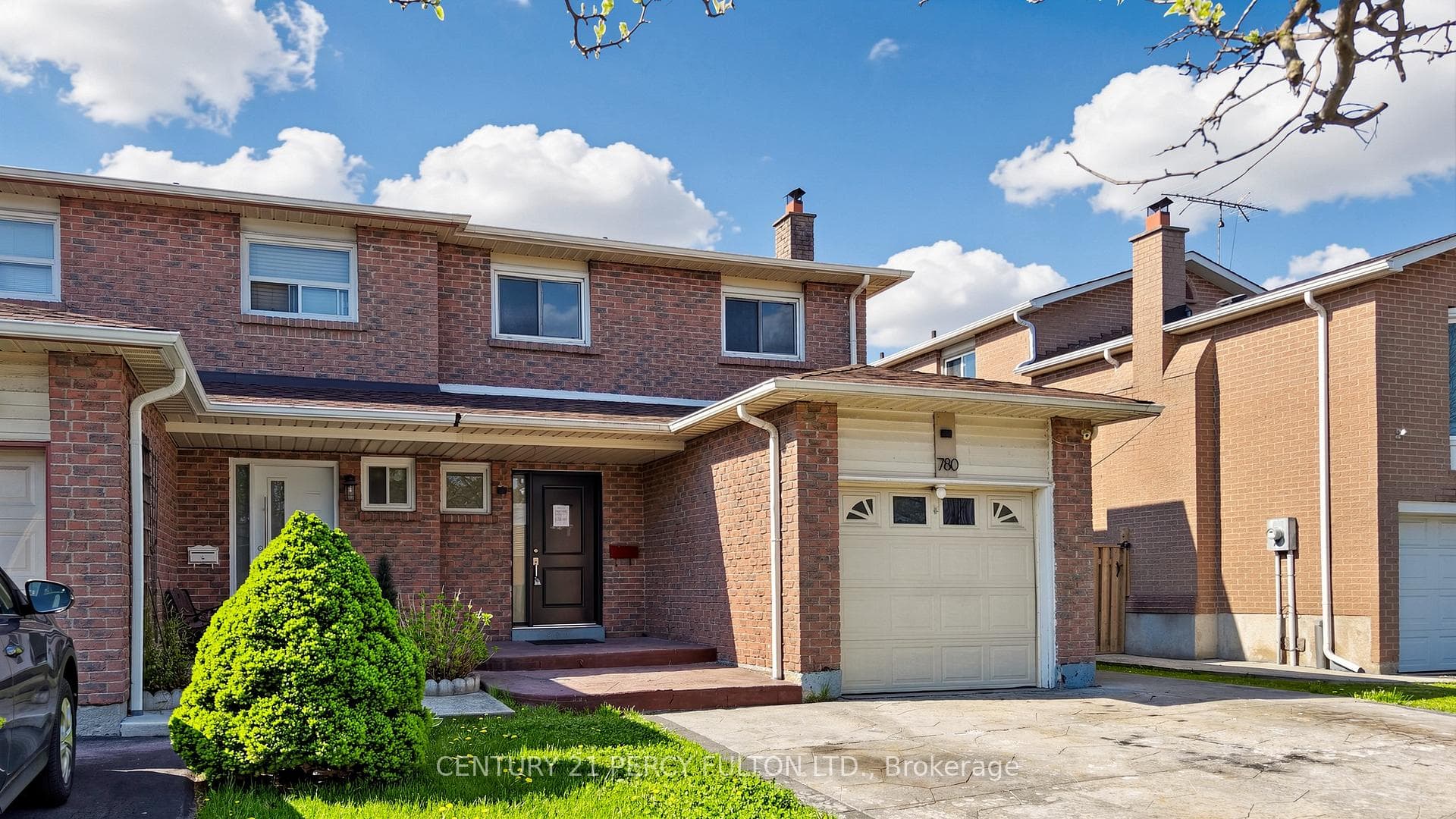 780 Galloway Crescent - Semi-Detached photo 2 of 50 in Mississauga, Ontario