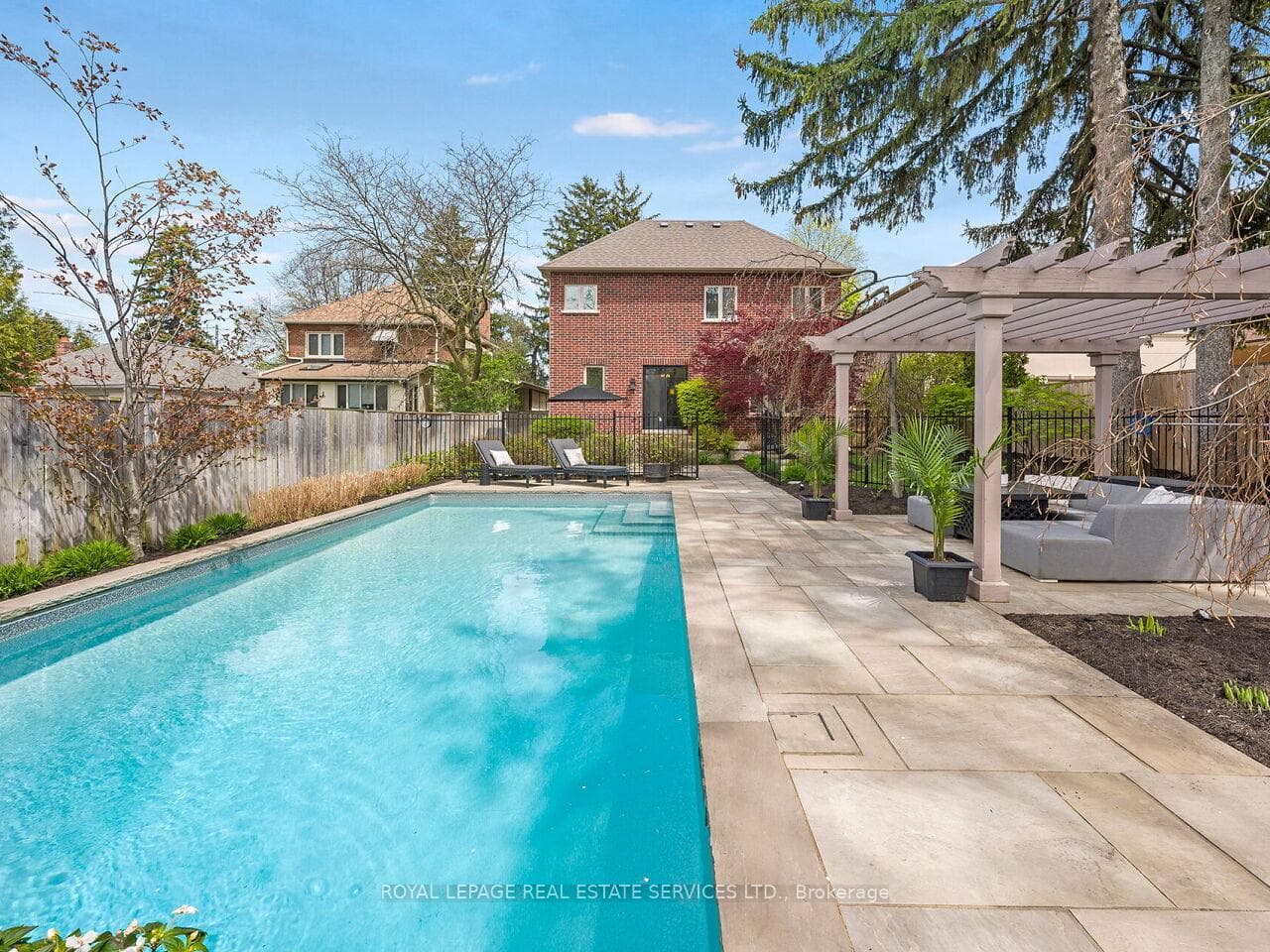 24 Jopling Avenue - Detached photo 39 of 47 in Etobicoke (Islington / Rexdale), Ontario