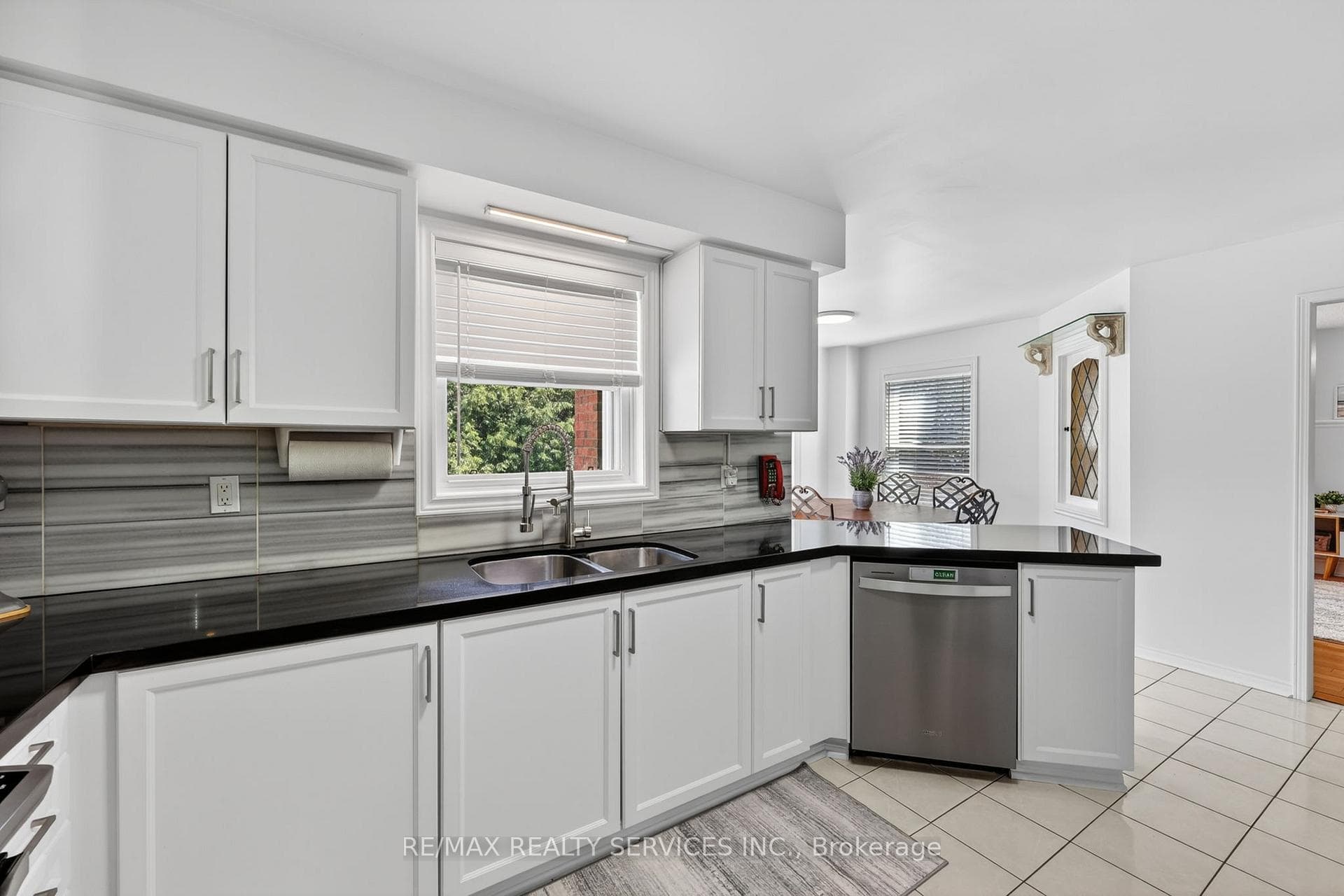 150 Royal Valley Drive - Detached photo 10 of 50 in Caledon, Ontario