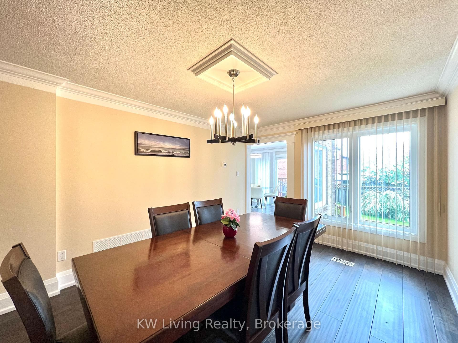 128 Palomino Drive - Detached photo 9 of 50 in Mississauga, Ontario