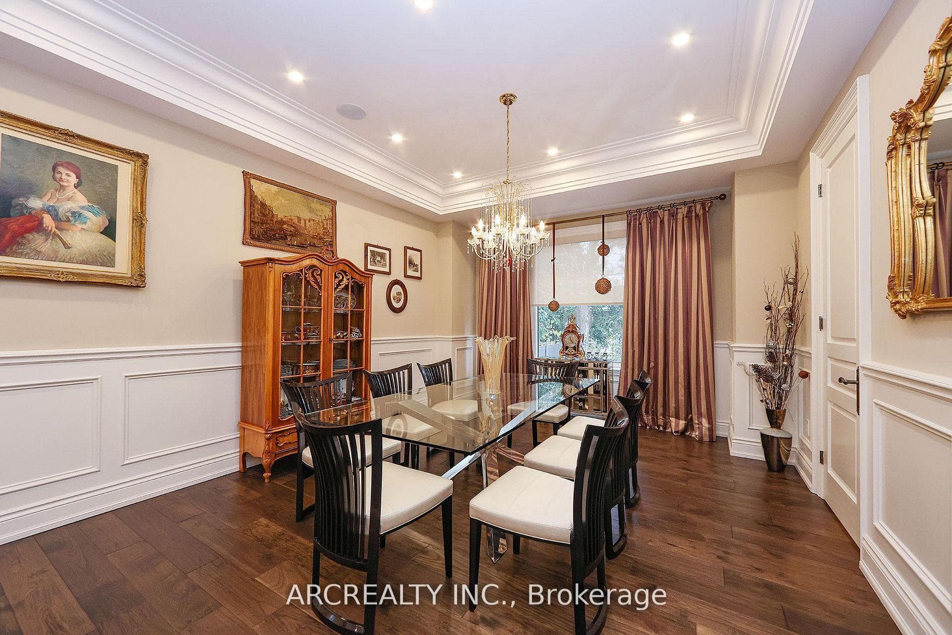 188 Alfred Avenue - Detached photo 7 of 49 in Willowdale / Newtonbrook, Ontario