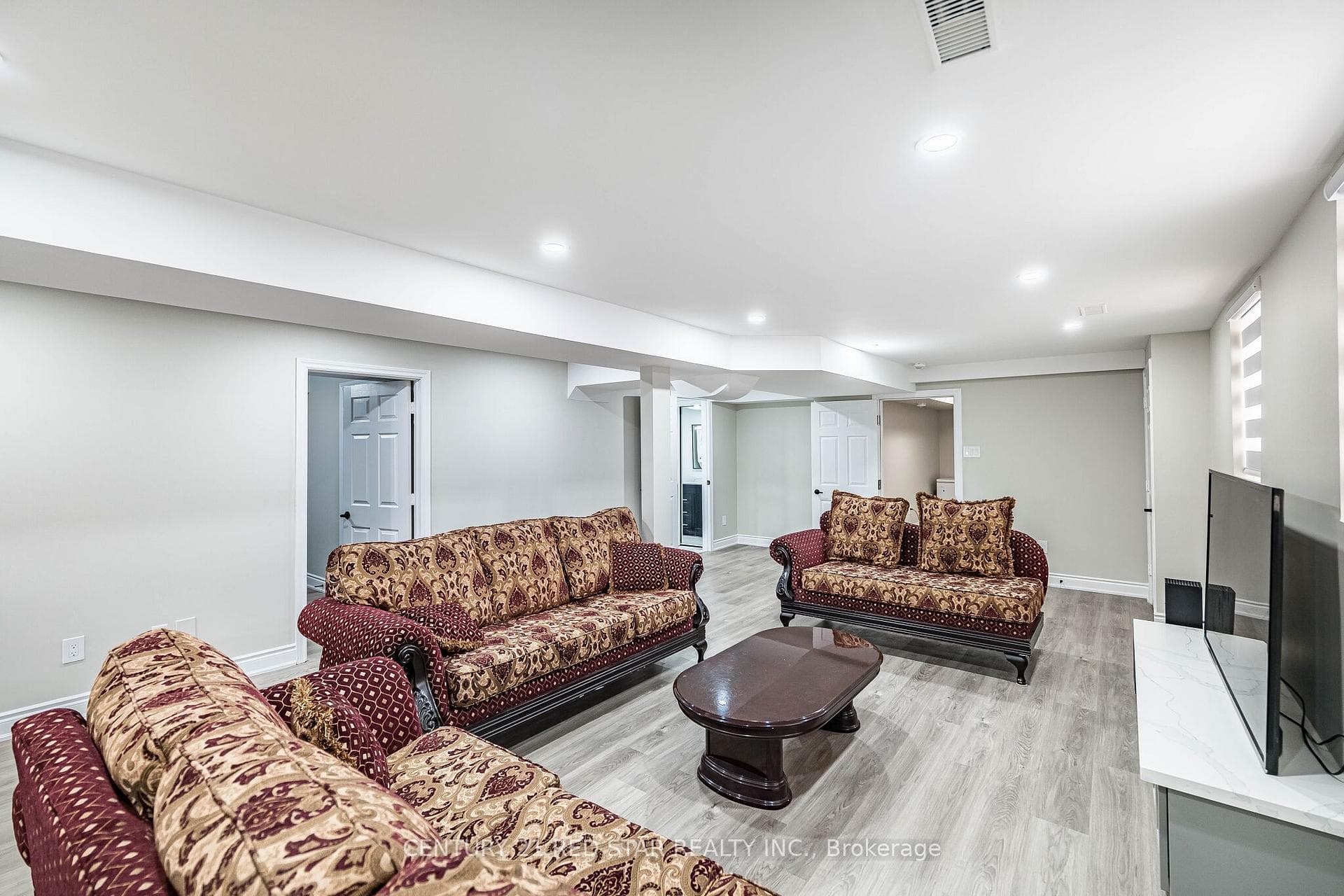 396 Derrydale Drive - Detached photo 41 of 48 in Mississauga, Ontario