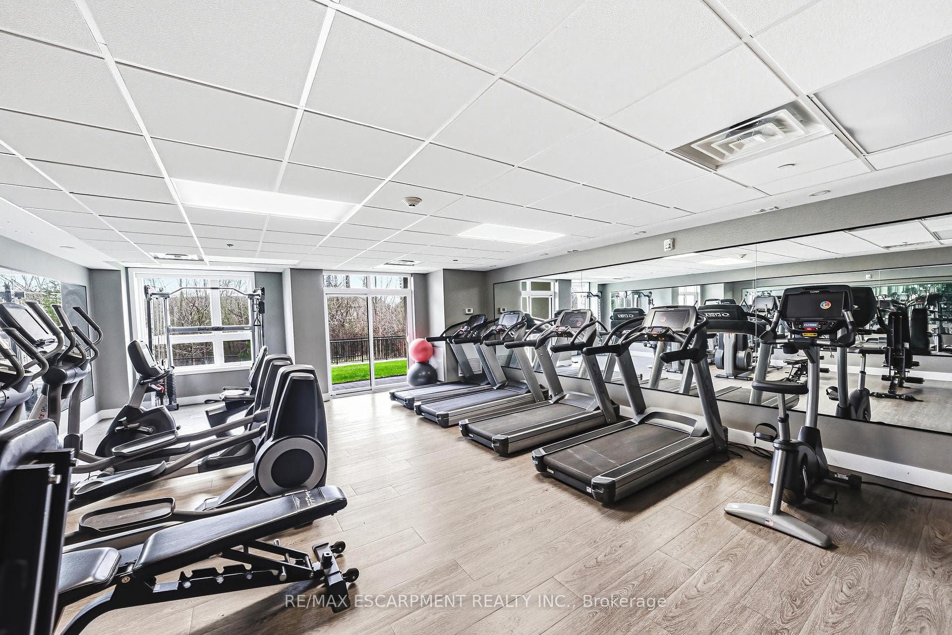 125 Shoreview Place Unit 134 - Condo photo 17 of 25 in Hamilton, Ontario