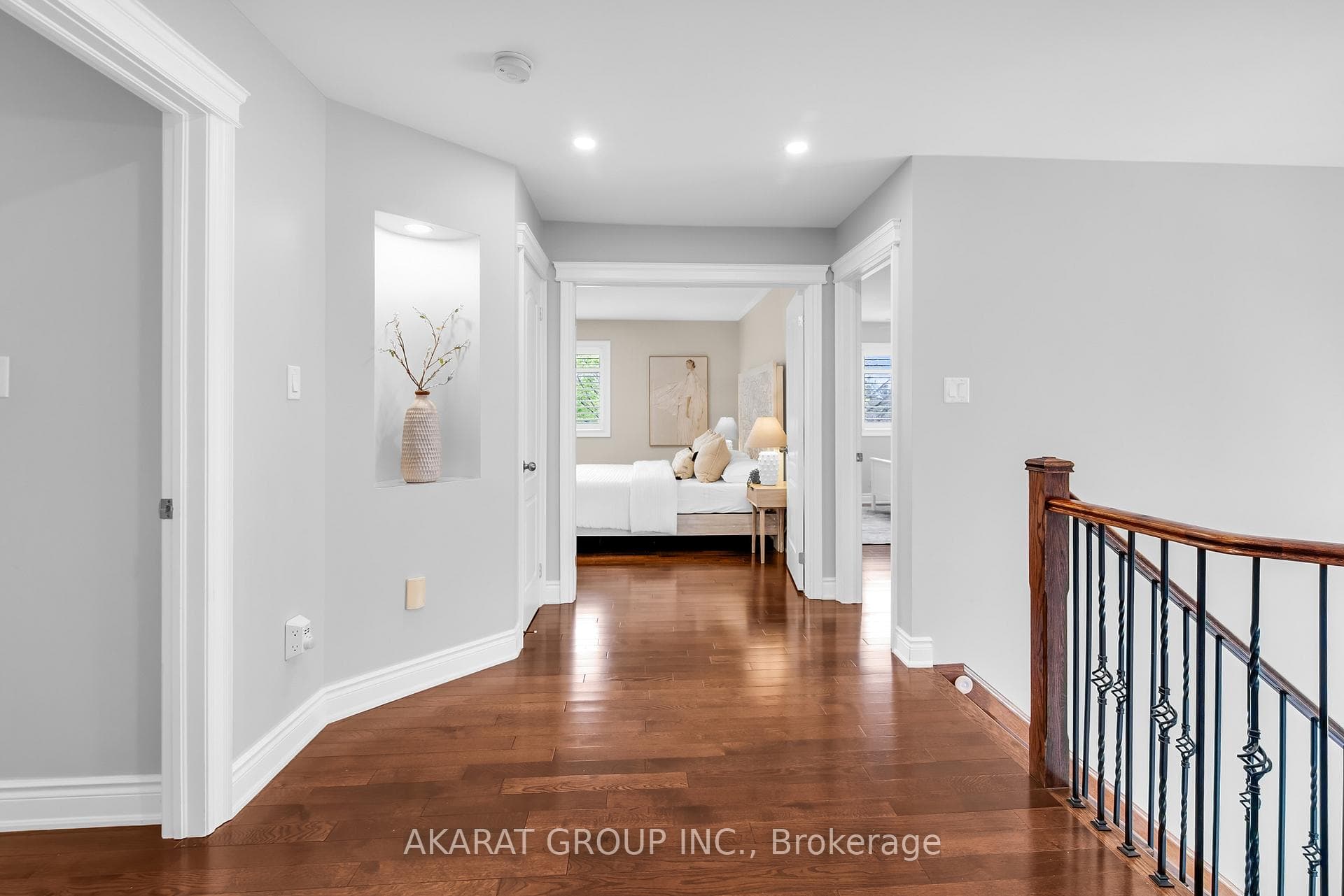 2376 Brockberry Crescent - Detached photo 23 of 50 in Oakville, Ontario