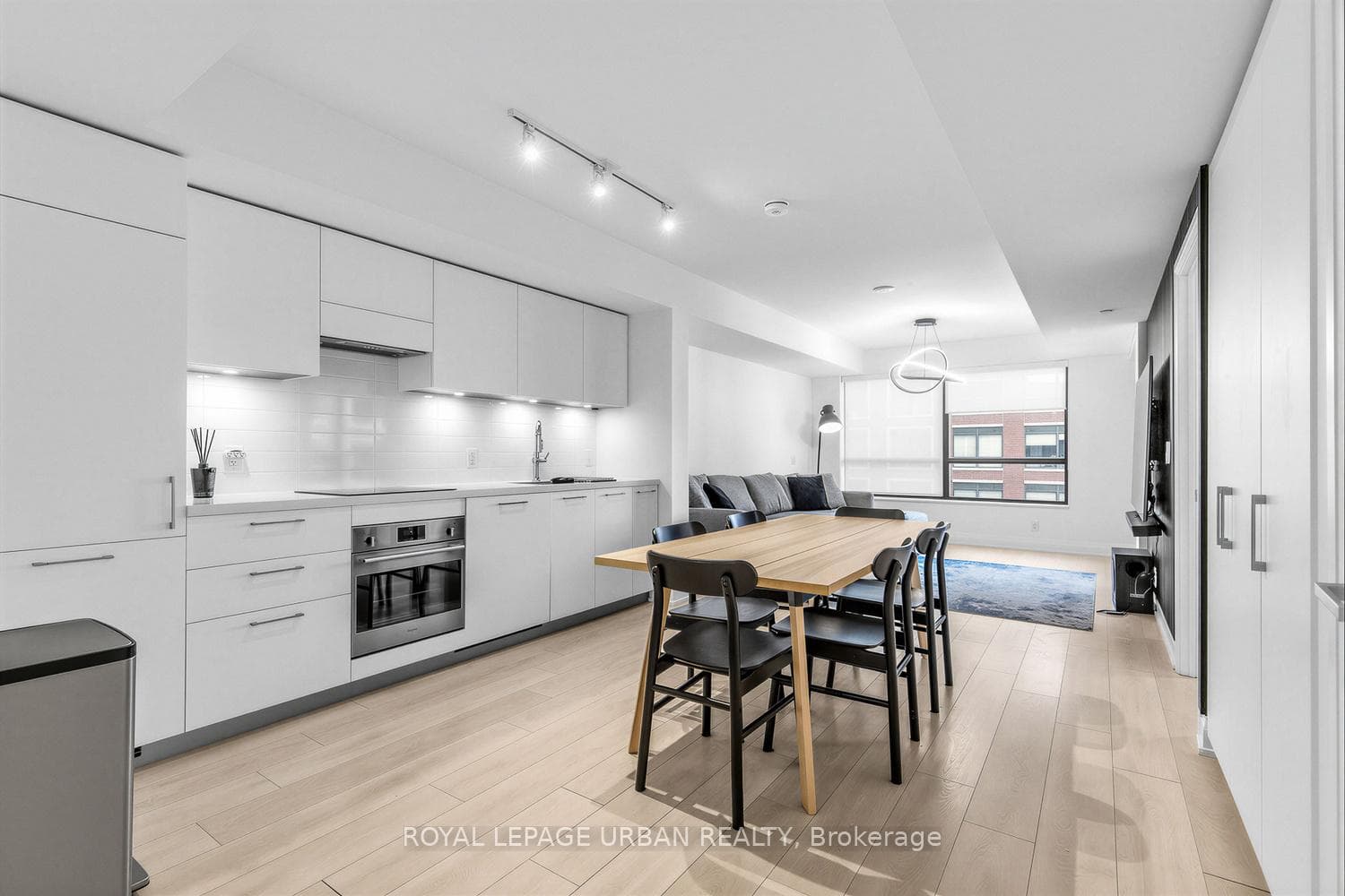 33 Frederick Todd Way Unit 505 - home for sale in Flemingdon Park / Don Mills, Ontario