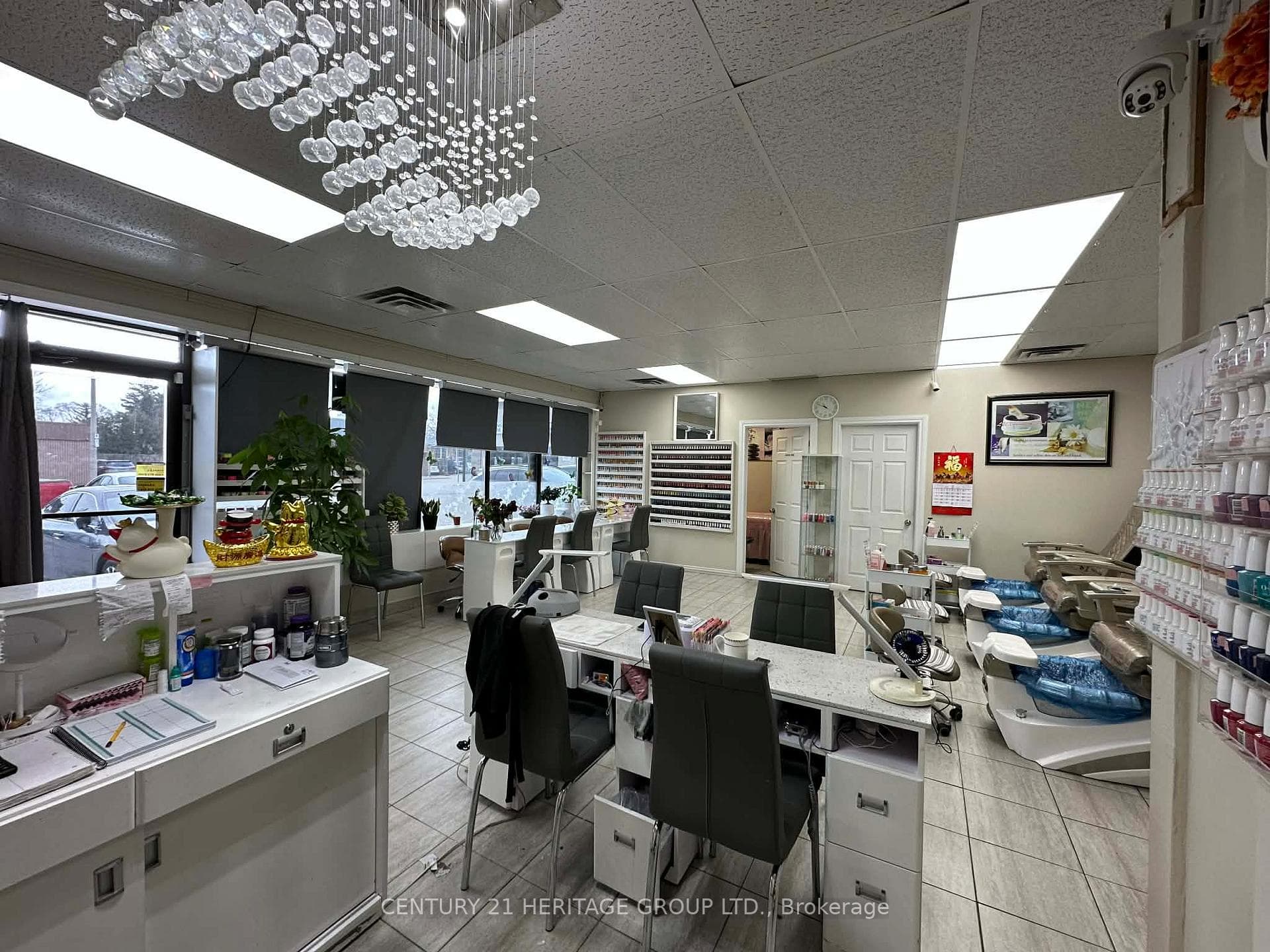 55 Parkdale Avenue Unit 3 - Commercial photo 4 of 6 in Hamilton, Ontario