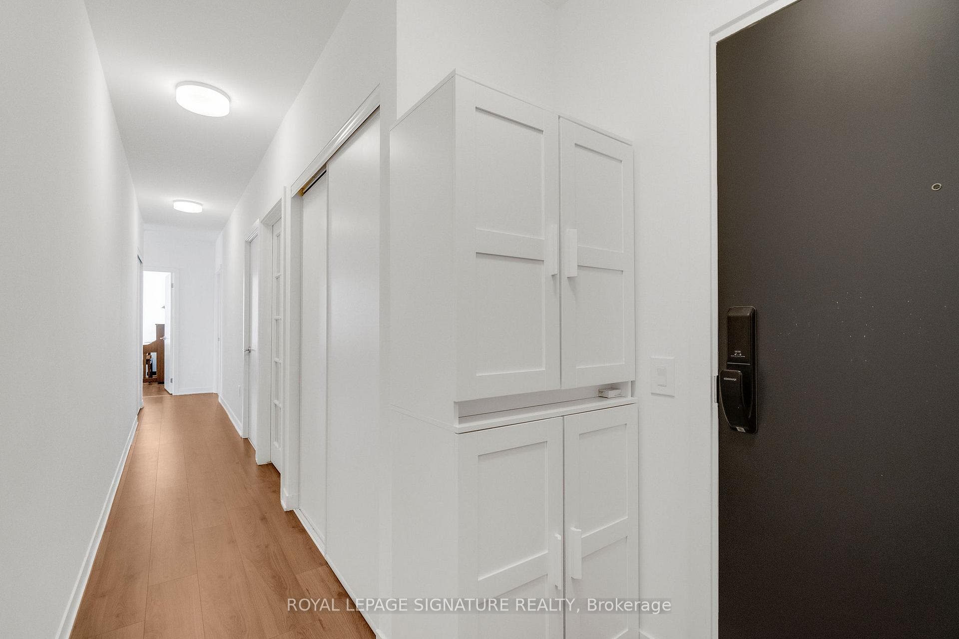 395 Dundas Street Unit 234 - Condo photo 11 of 35 in Oakville, Ontario