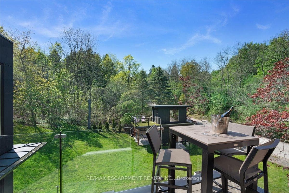 1309 Beaufort Drive - Detached photo 21 of 50 in Burlington, Ontario