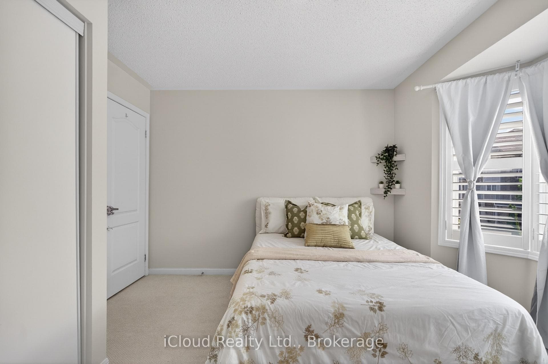 676 Speyer Circle - Semi-Detached photo 40 of 47 in Milton, Ontario
