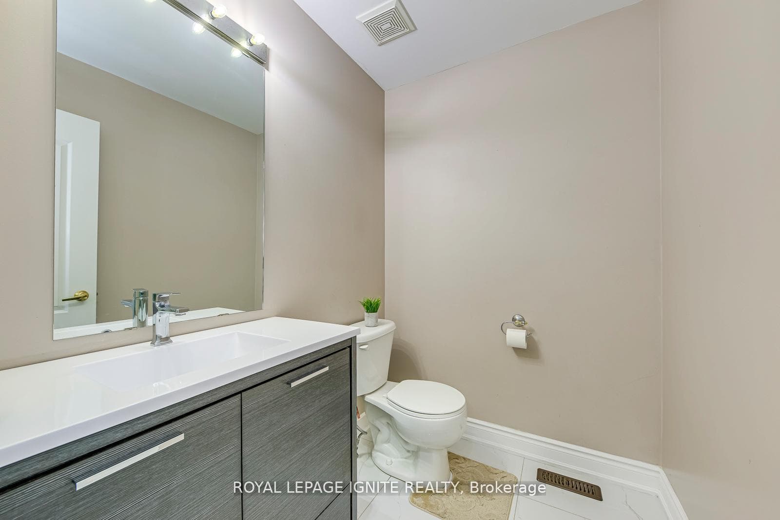 30 Streamline Drive - Detached photo 19 of 50 in Brampton, Ontario