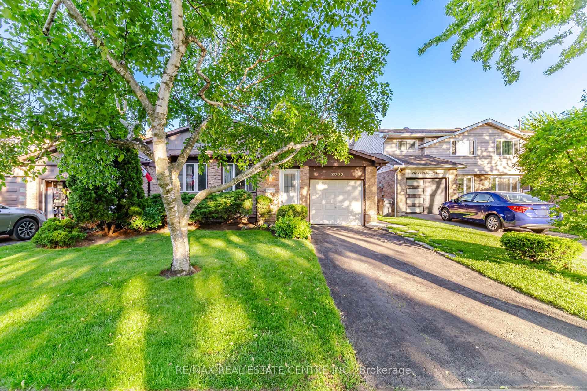 2800 Bucklepost Crescent - Semi-Detached photo 2 of 46 in Mississauga, Ontario