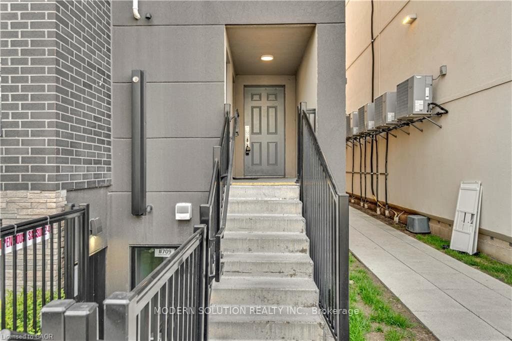 1131 Cooke Boulevard Unit 712 - Condo photo 3 of 29 in Burlington, Ontario