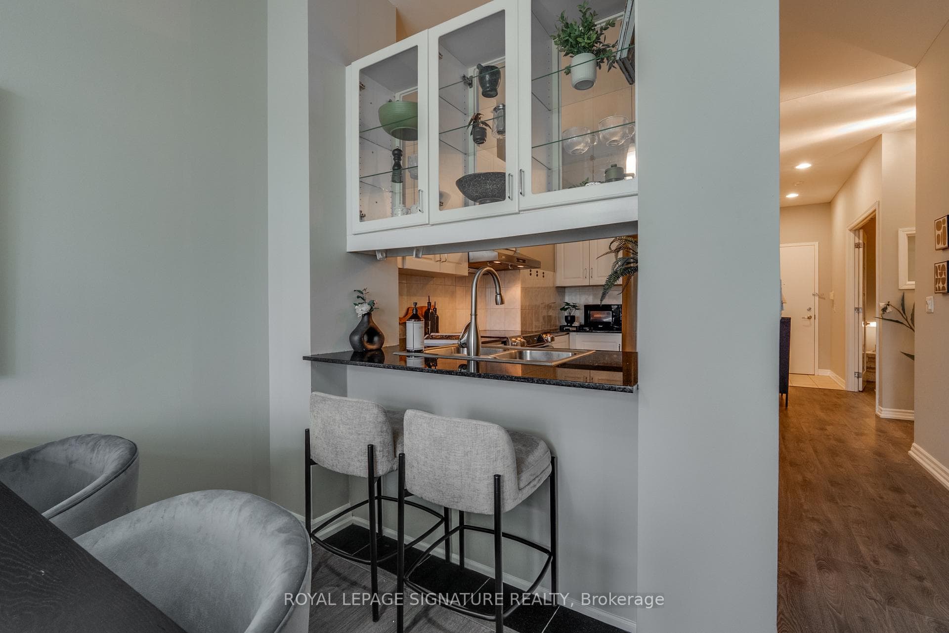 797 Don Mills Road Unit 904 - Condo photo 8 of 26 in Flemingdon Park / Don Mills, Ontario