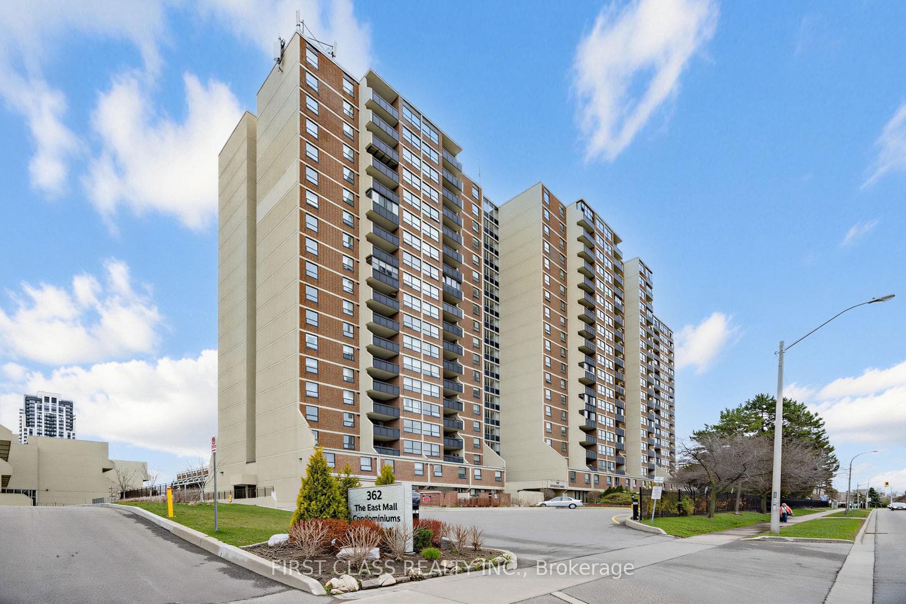 362 The East Mall Road Unit 1007 - home for sale in Etobicoke (Islington / Rexdale), Ontario