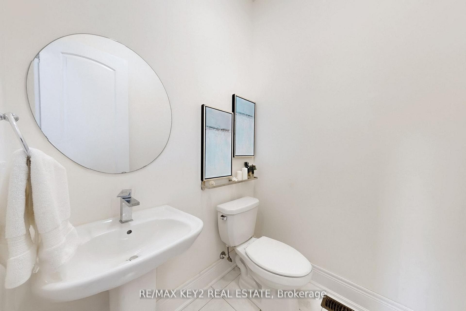 10 Lyle Way - Detached photo 22 of 49 in Brampton, Ontario