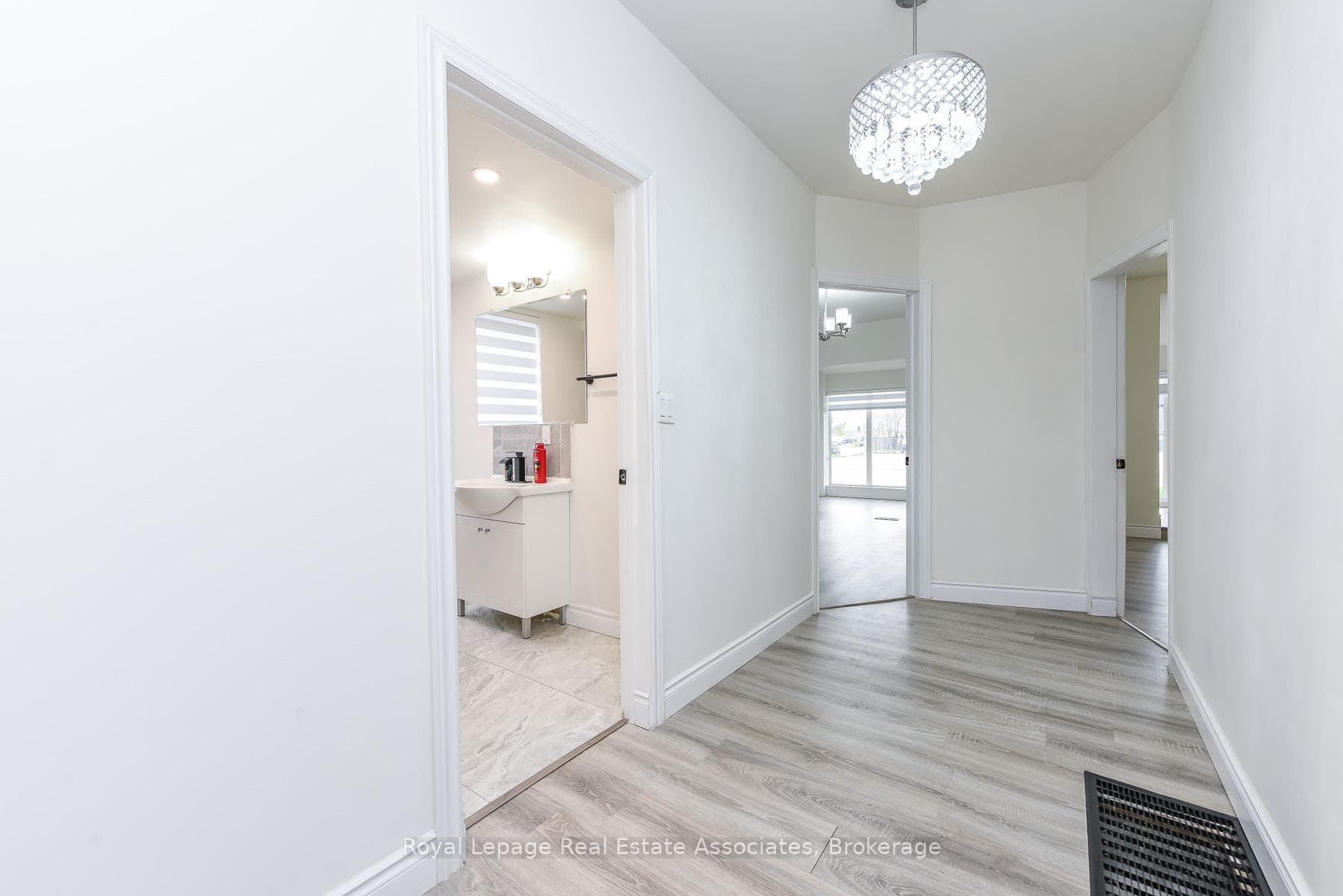 665 Kipling Avenue - Commercial photo 18 of 43 in Etobicoke (Islington / Rexdale), Ontario