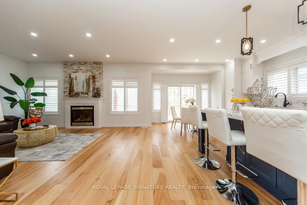 3773 Quiet Creek Drive - Detached photo 6 of 50 in Mississauga, Ontario