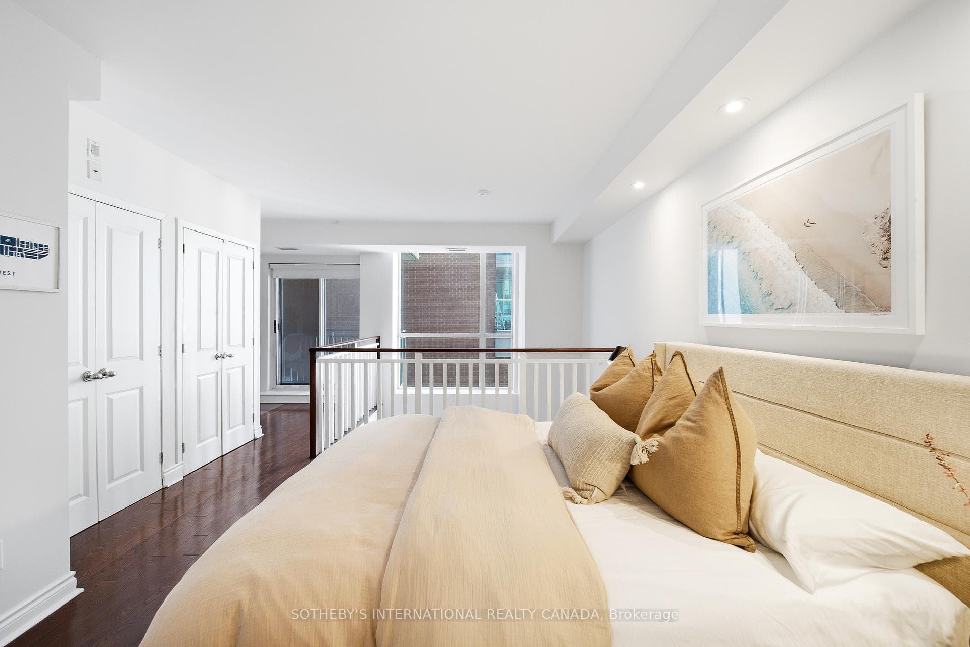 80 Cumberland Street Unit 1507 - Condo photo 20 of 32 in Annex / Yorkville / Summerhill, Ontario
