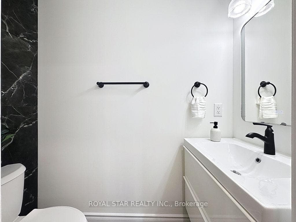 351 Giddings Crescent - Semi-Detached photo 2 of 50 in Milton, Ontario