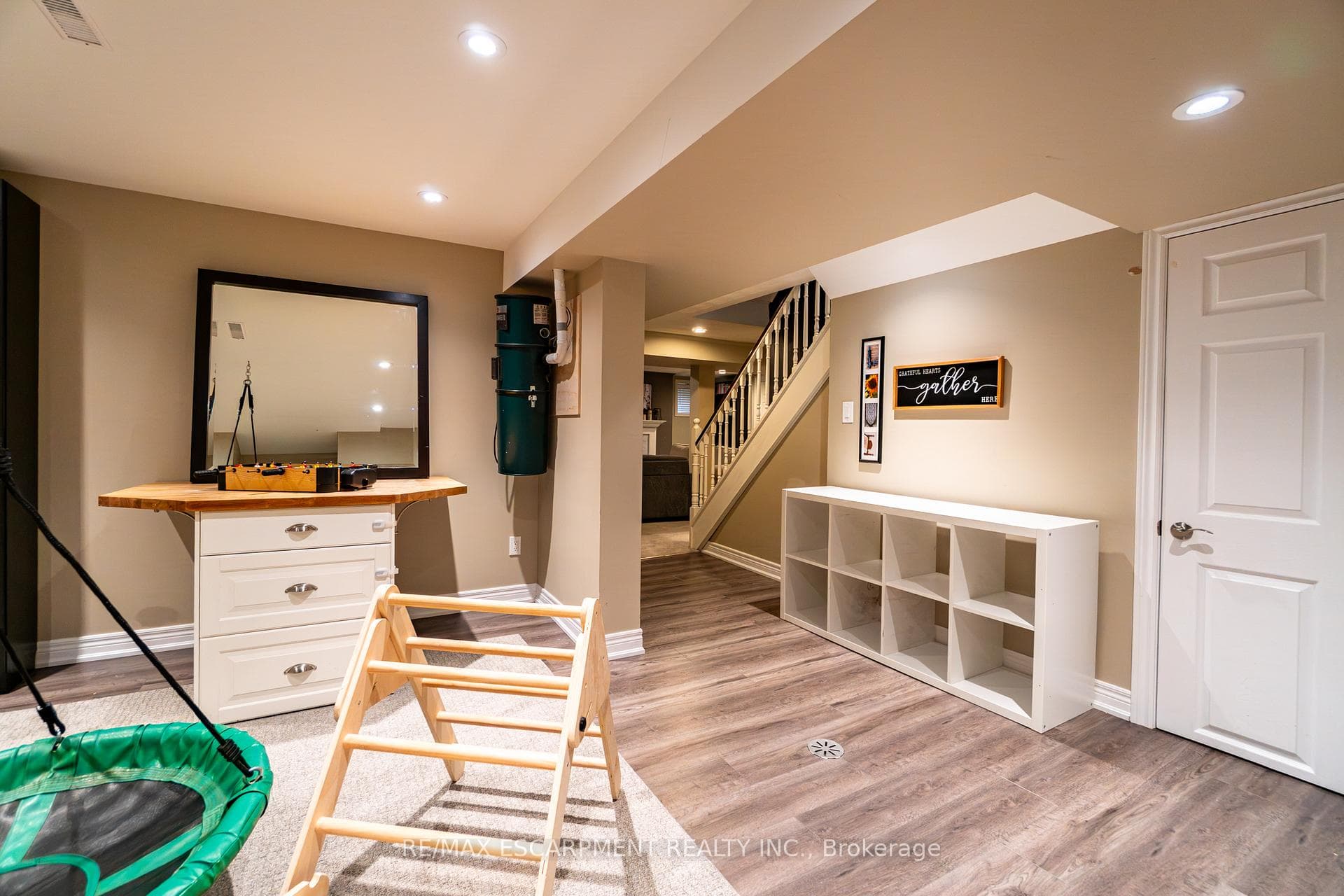 2393 Arnold Crescent - Detached photo 41 of 50 in Burlington, Ontario