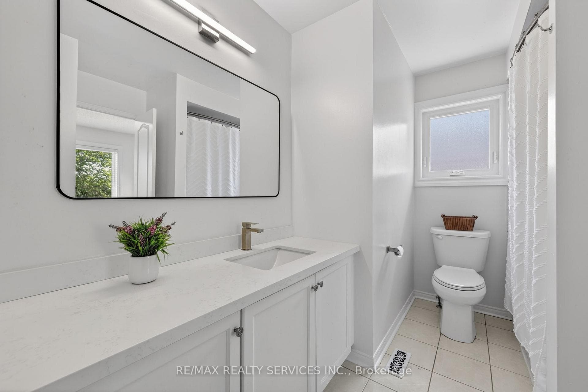 150 Royal Valley Drive - Detached photo 28 of 50 in Caledon, Ontario
