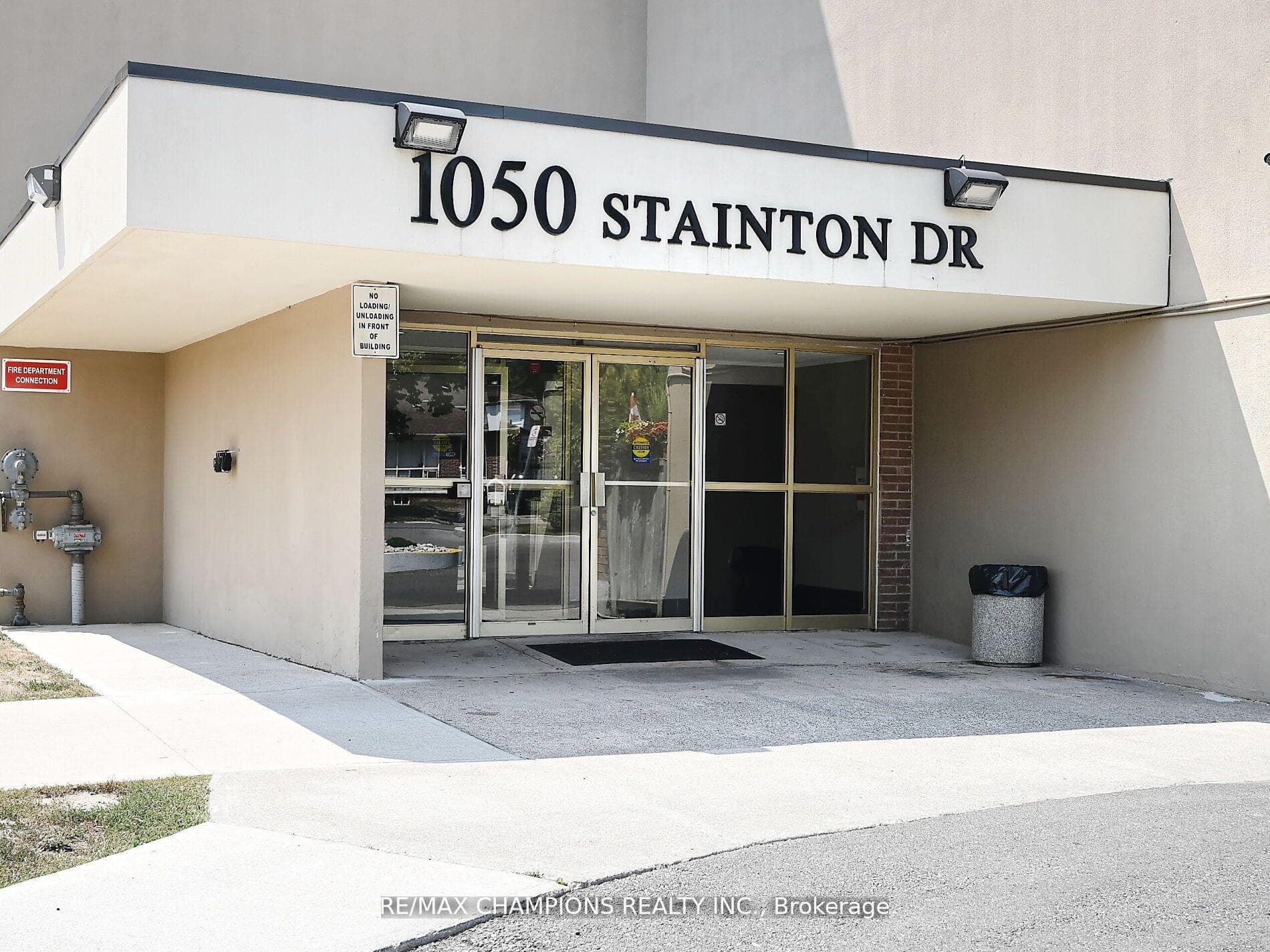 1050 Stainton Drive Unit 112 - Condo photo 2 of 19 in Mississauga, Ontario