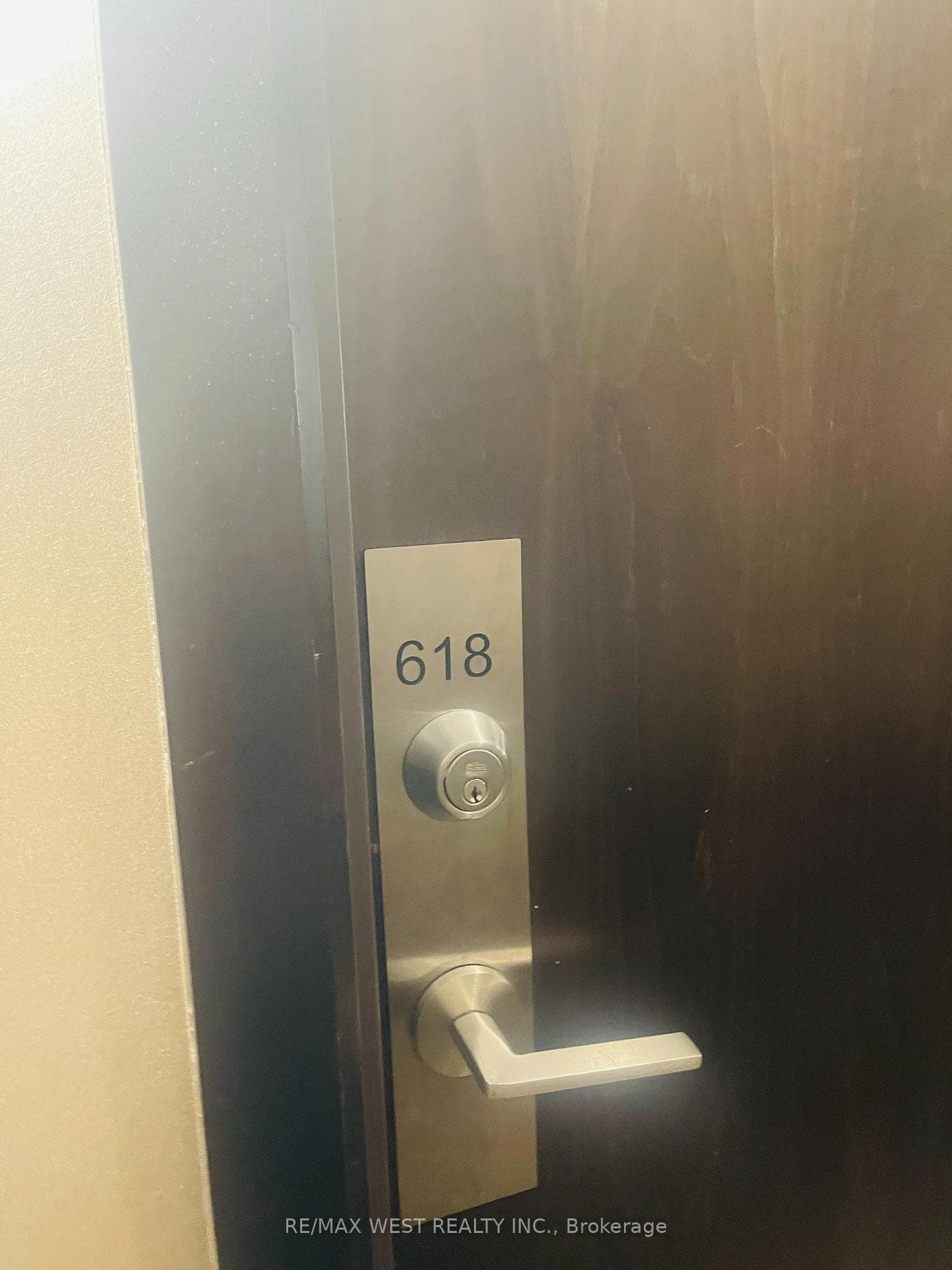 7608 Yonge Street Unit 618 - home for sale in Vaughan, Ontario