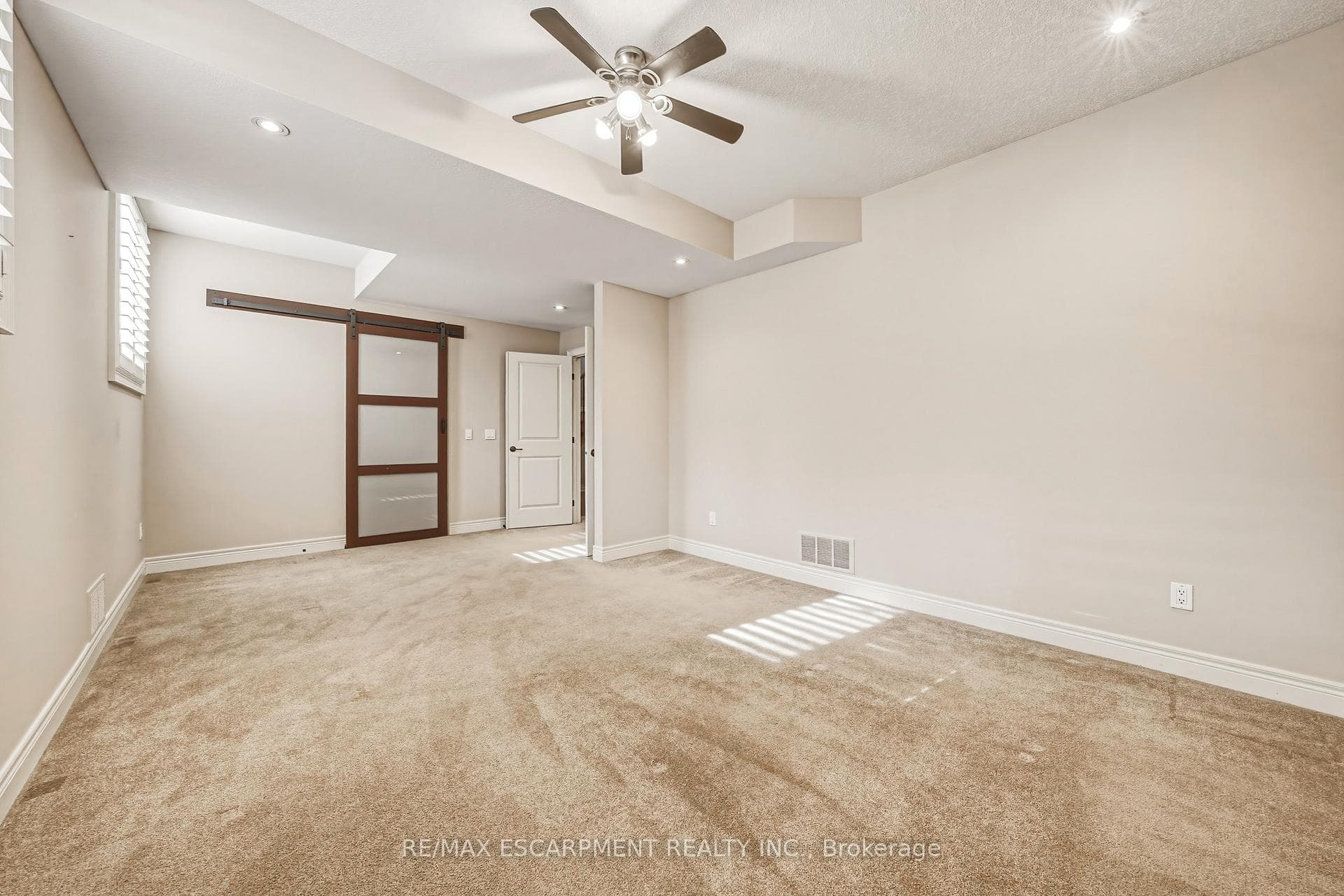 976 Shadeland Avenue Unit 3 - Detached photo 37 of 46 in Burlington, Ontario