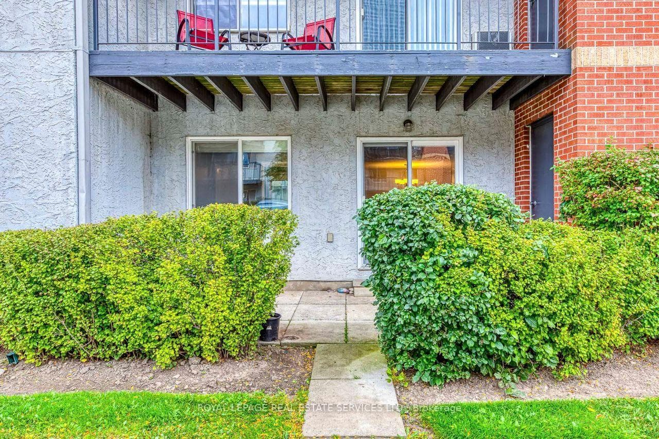 1450 Glen Abbey Gate Unit 911 - Condo photo 5 of 29 in Oakville, Ontario