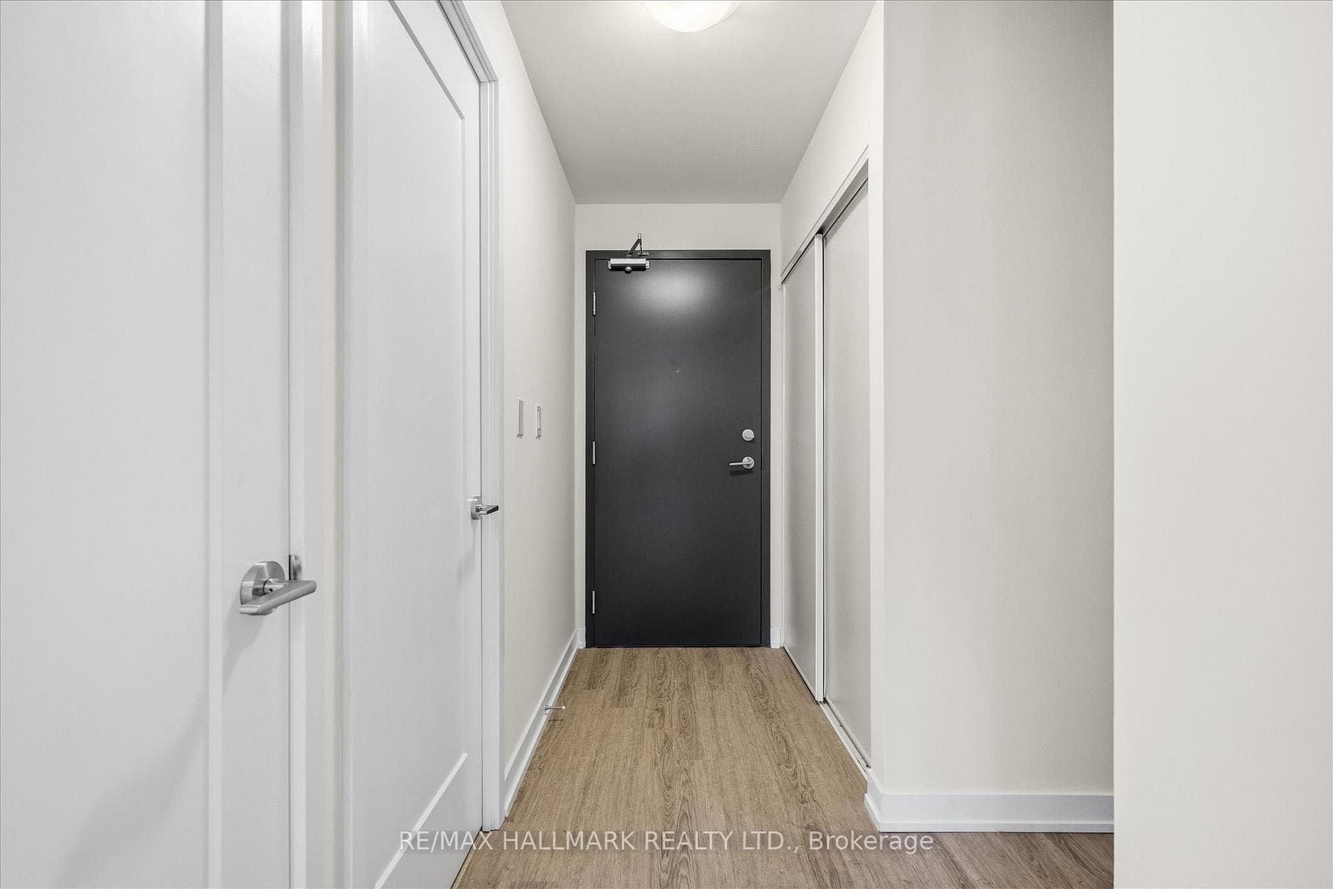 1350 Kingston Road Unit 310 - Condo photo 7 of 30 in Birch Cliff / Cliffside, Ontario