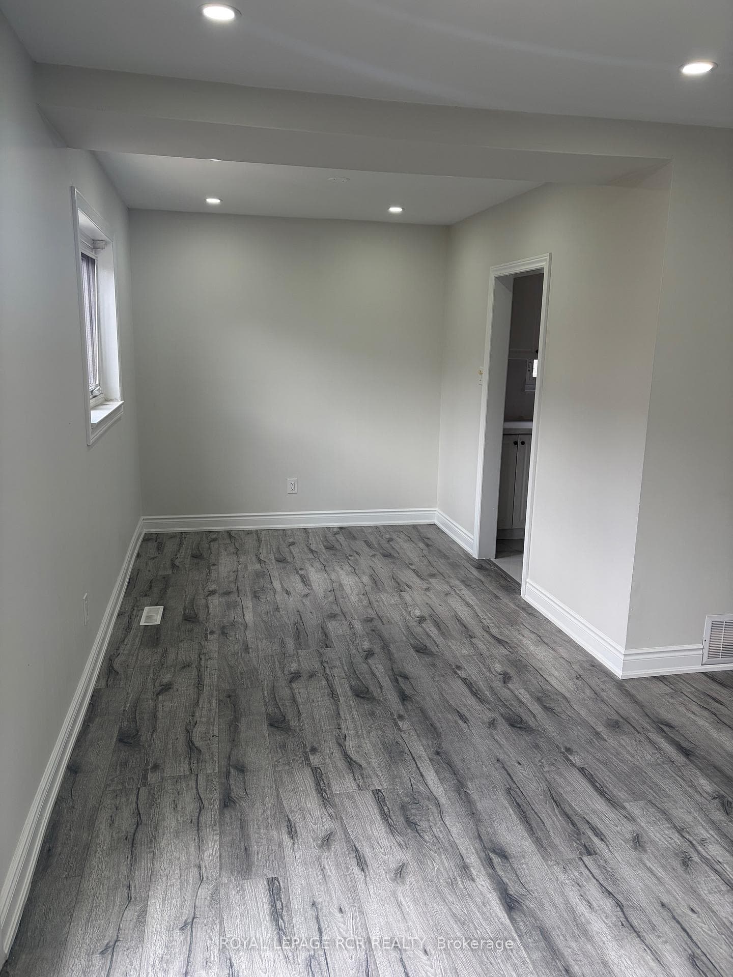 41 Town House Crescent - Condo photo 4 of 11 in Brampton, Ontario