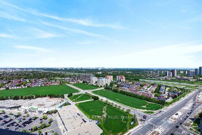 35 Kingsbridge Garden Circle Unit TPH4 - Condo photo 24 of 50 in Mississauga, Ontario