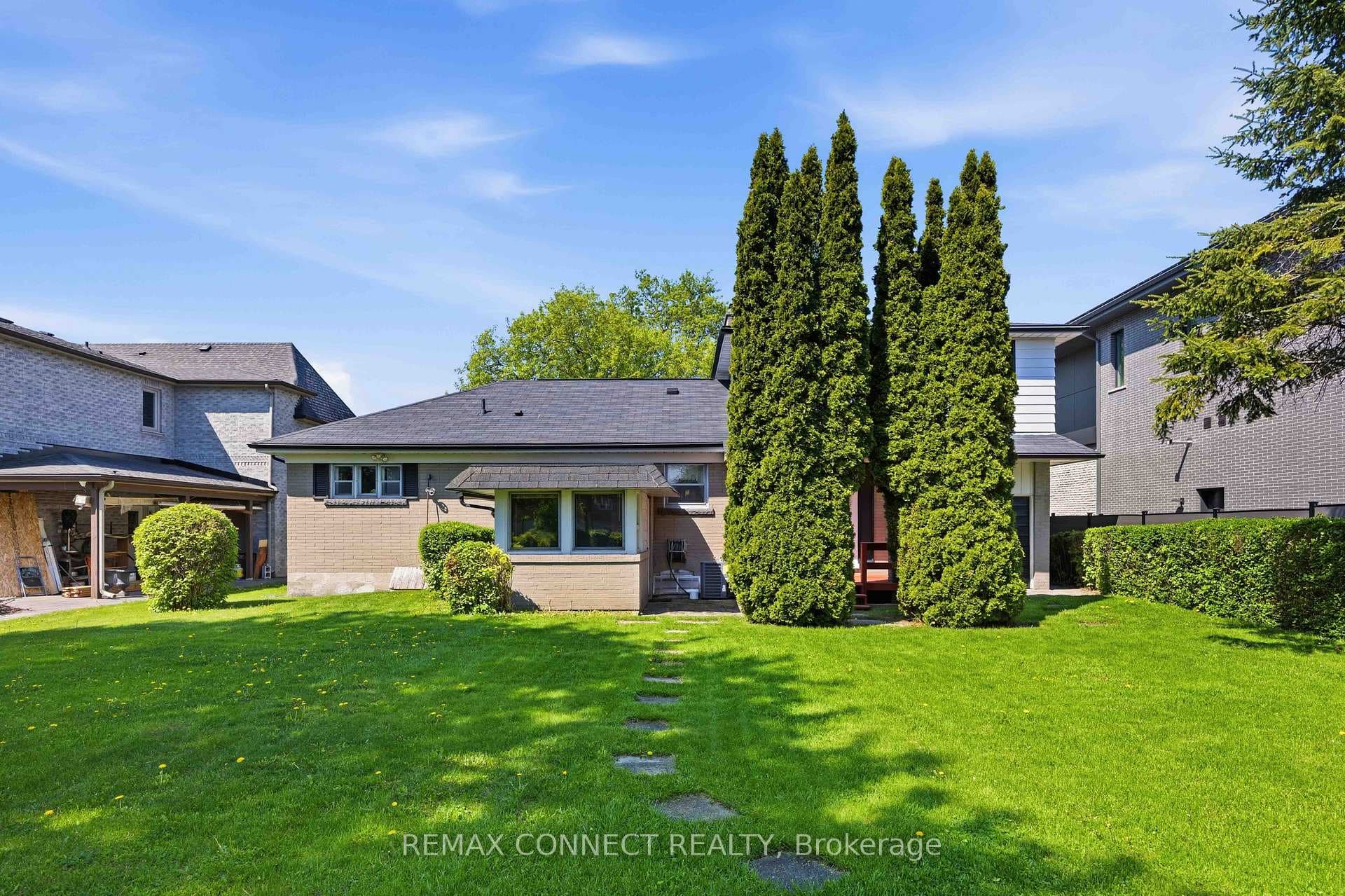 107 Fairglen Avenue - Detached photo 41 of 50 in Scarborough Village / Eglinton East, Ontario