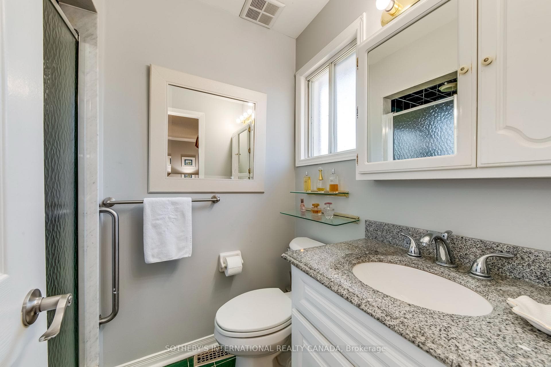 2294 Dale Ridge Drive - Semi-Detached photo 29 of 46 in Oakville, Ontario