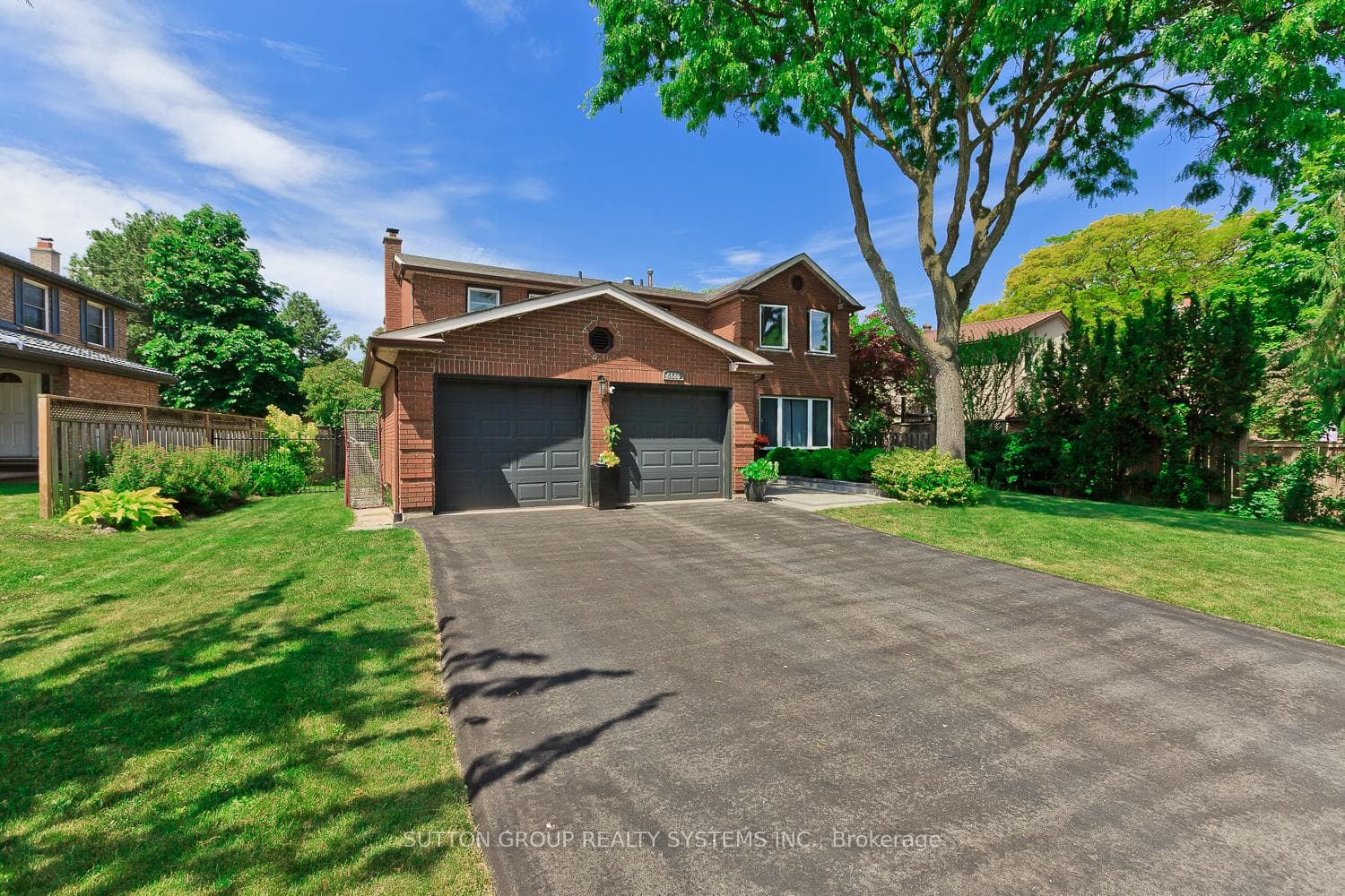 6686 Barrisdale Drive - Detached photo 1 of 47 in Mississauga, Ontario