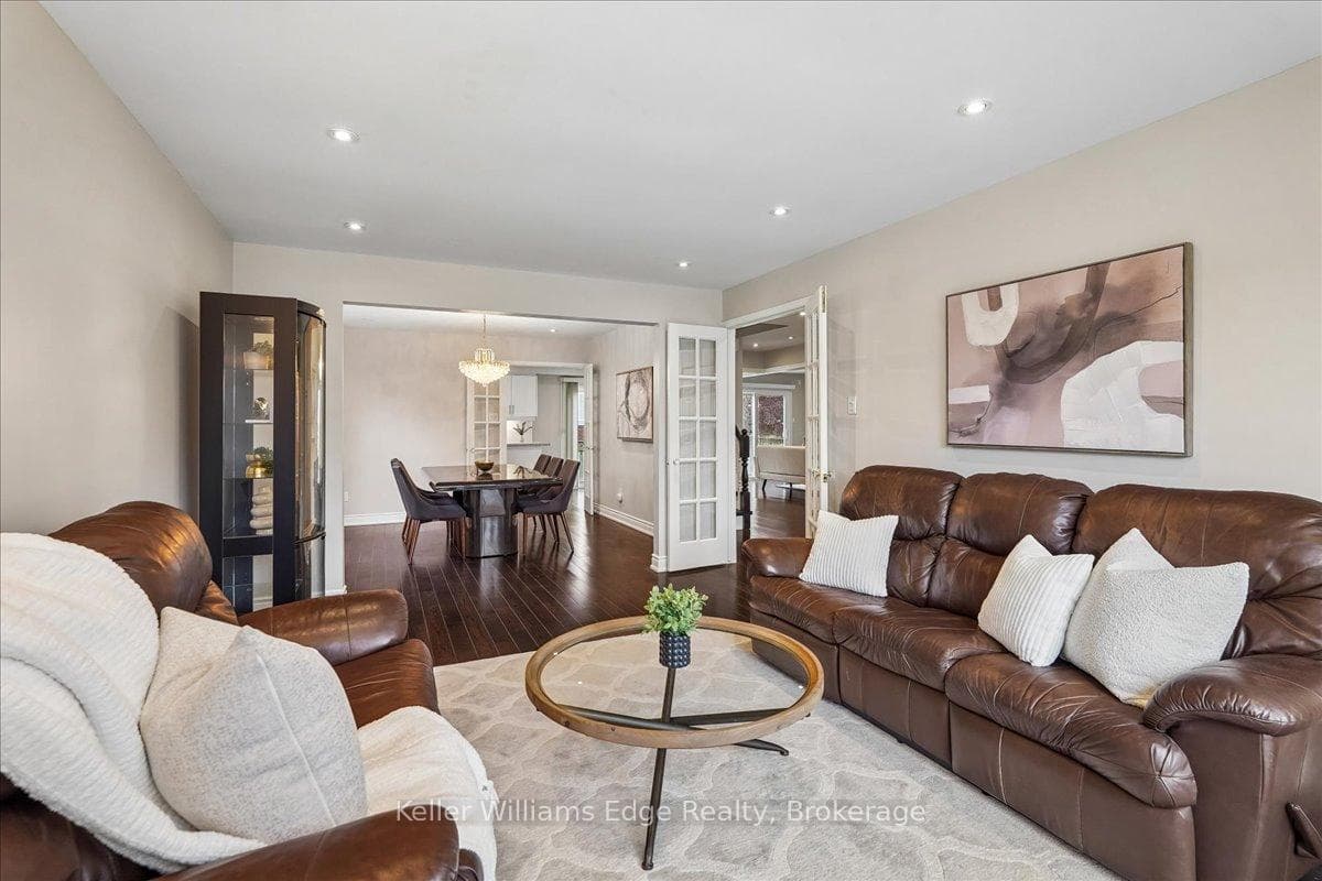 3358 Palmer Drive - Detached photo 9 of 44 in Burlington, Ontario