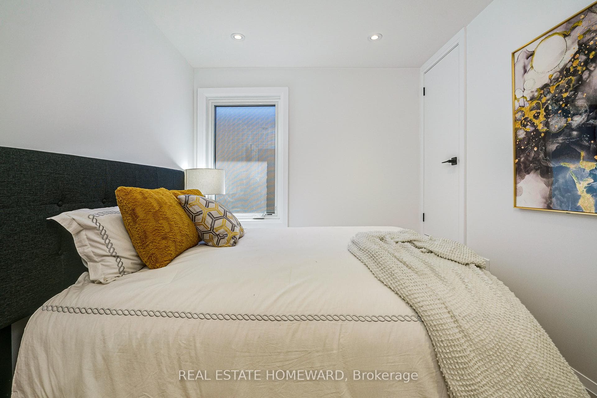 28 Richard Avenue - Semi-Detached photo 22 of 40 in Riverdale / Leslieville, Ontario
