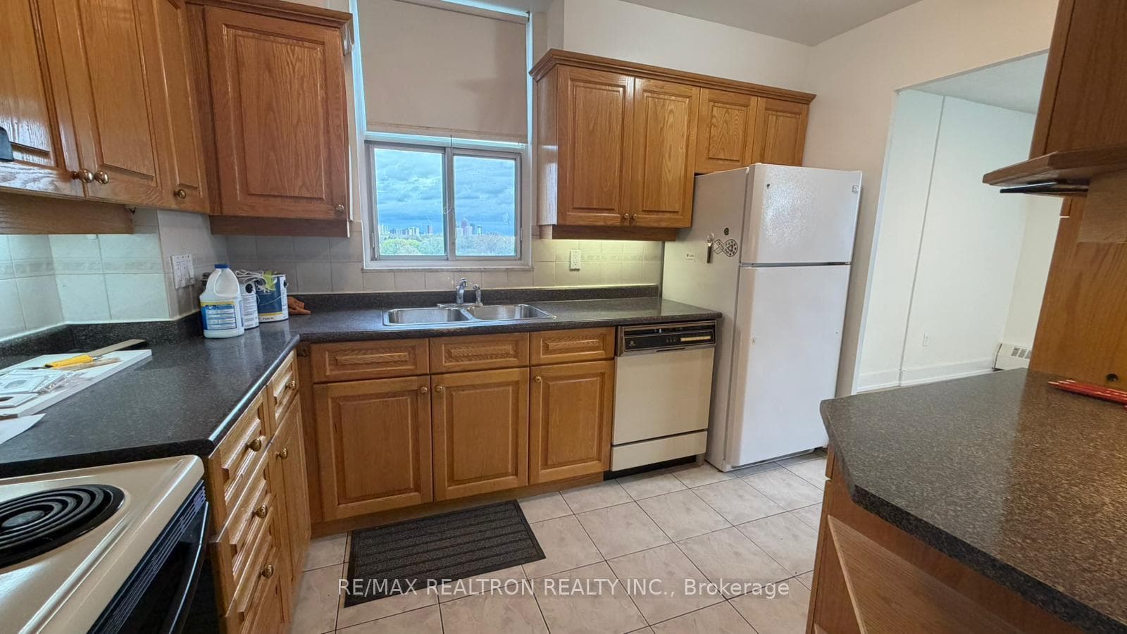 15 Vicora Linkway N/A Unit 903 - Condo photo 11 of 30 in Flemingdon Park / Don Mills, Ontario