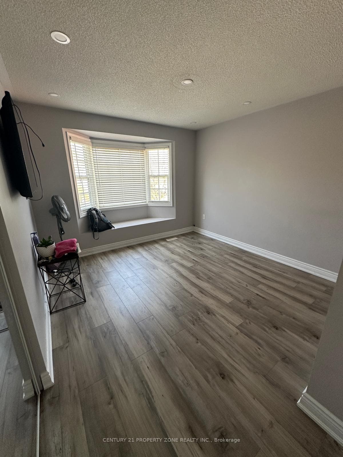 18 Mistybrook Crescent - Detached photo 15 of 22 in Brampton, Ontario