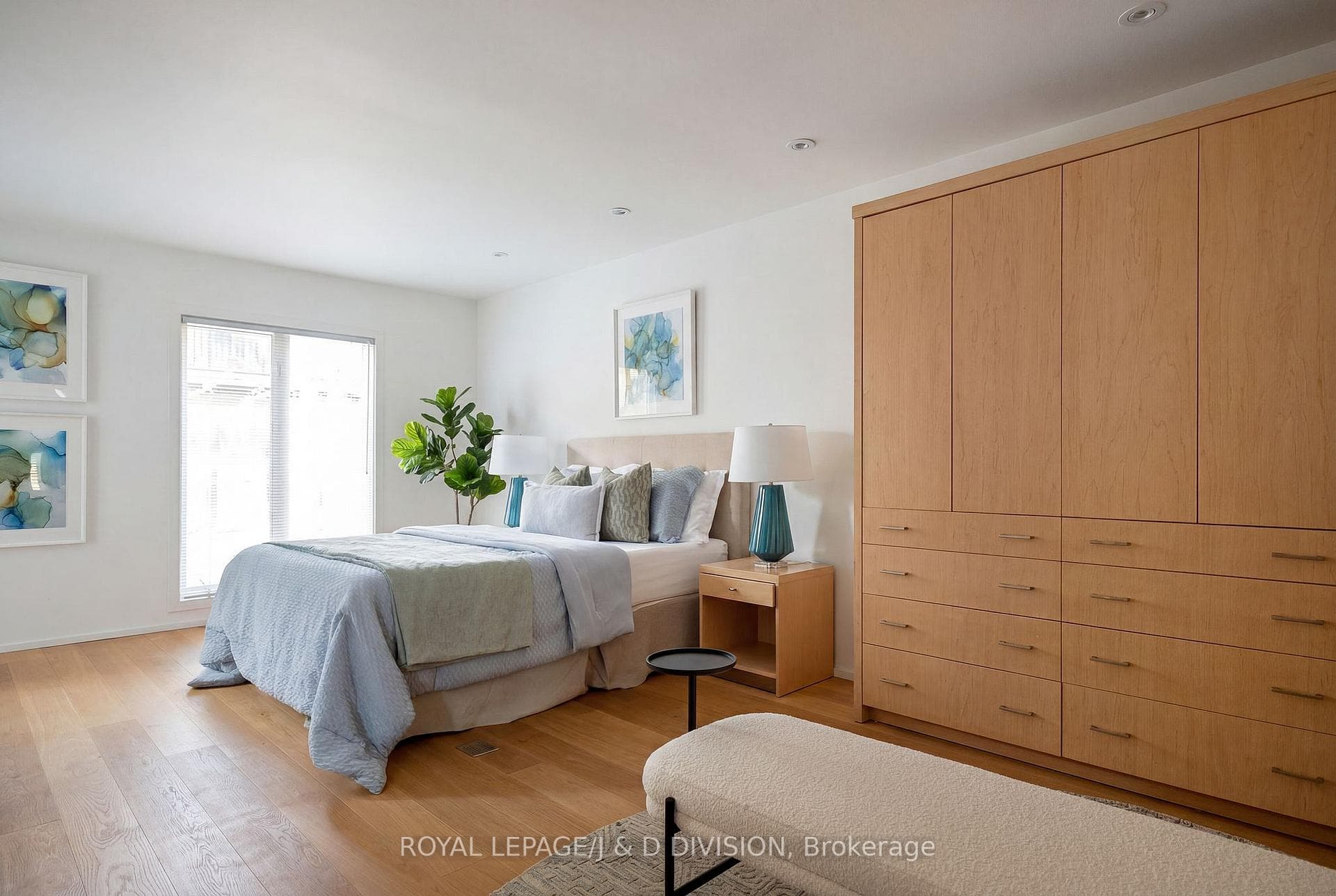 11C Tranby Avenue - Condo photo 15 of 33 in Annex / Yorkville / Summerhill, Ontario
