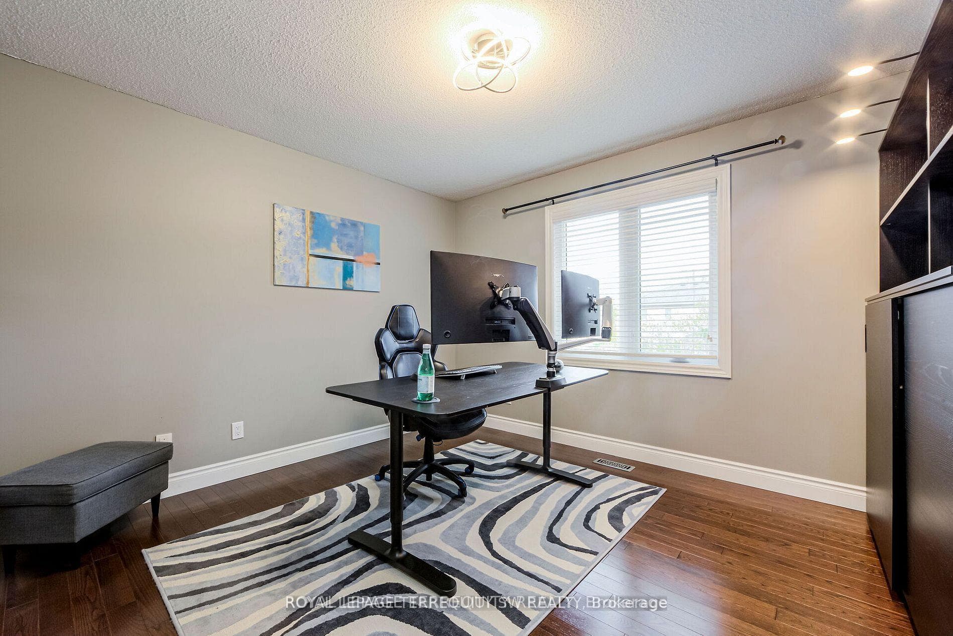 2025 Parklane Crescent - Detached photo 27 of 50 in Burlington, Ontario