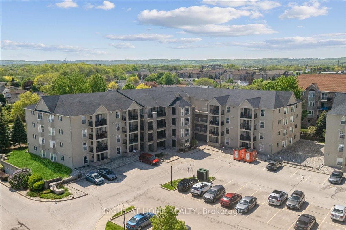 1451 Walker's Line Unit Unit # 312 - Condo photo 1 of 47 in Burlington, Ontario