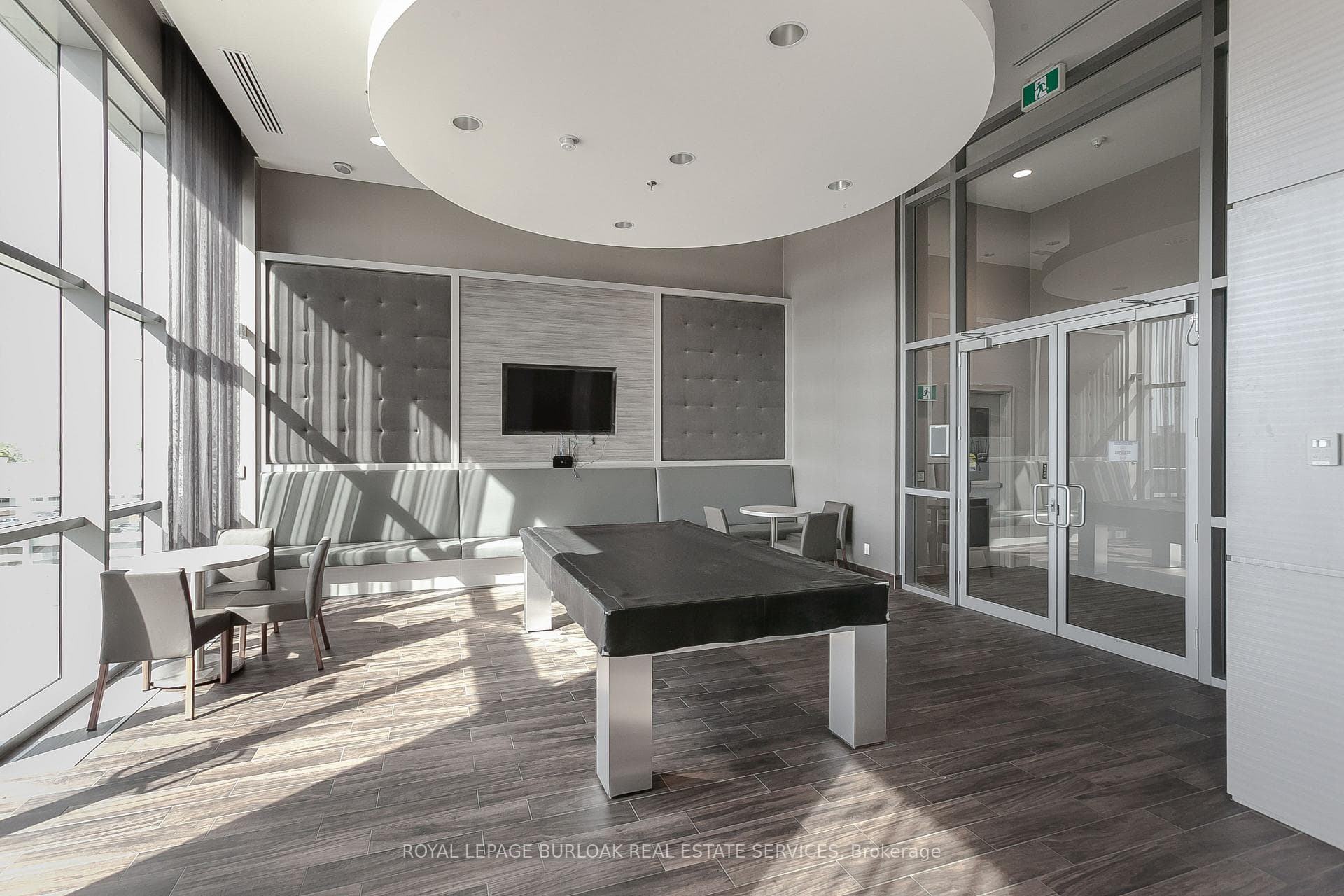 2081 Fairview Street Unit 1201 - Condo photo 20 of 27 in Burlington, Ontario